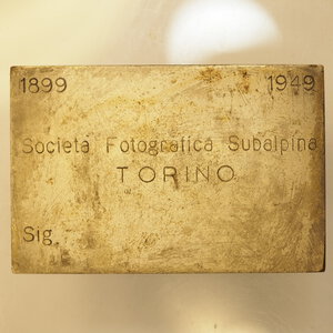 reverse: PLACCA – SOCIETà FOTOGRAFICA SUBALPINA – TORINO – 1949 – 86GR – 48X73MM - 