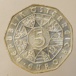 reverse: EURO – AUSTRIA – 5 EURO IN ARGENTO – 2004 EU-ERWEITERUNG 2004