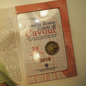 reverse: EURO – 2 EURO ANNIVERSARIO CAMILLO BENSO DI CAVOUR – 2010 IN FOLDER