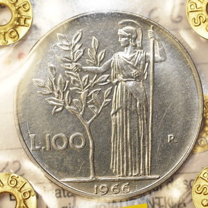 reverse: REPUBBLICA ITALIANA – 100 LIRE 1966 – PERIZIATA QFDC