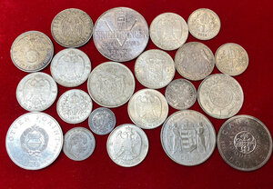 obverse: ESTERE. Lotto di 21 monete in argento. BB-FDC