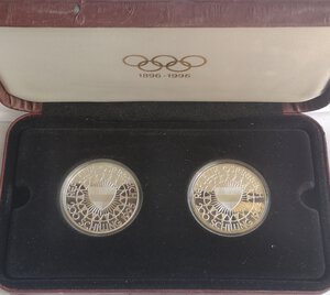 obverse: Austria. Dittico. 200 Scellini 1995. Ag. Centenario Olimpiadi. 