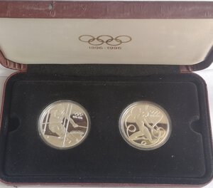 reverse: Austria. Dittico. 200 Scellini 1995. Ag. Centenario Olimpiadi. 