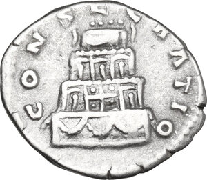 reverse: Divus Lucius Verus (died 169 AD). AR Denarius, 169 AD