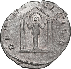 reverse: Salonina, wife of Gallienus (died 268 AD). AR Antoninianus, Lugdunum mint, 258 AD