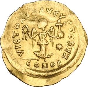 reverse: Justinian I (527-565). AV Tremissis, Constantinople mint