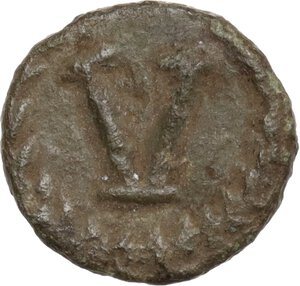 reverse: Justinian I (527-565). AE Pentanummium, uncertain mint. Struck 540-565
