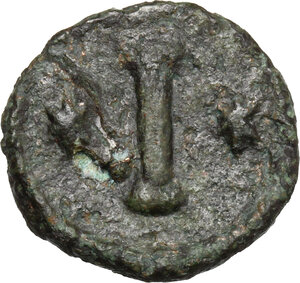 reverse: Maurice Tiberius (582-602). AE Decanummium, Ravenna mint