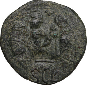 obverse: Heraclius, with Heraclius Constantine (610-641). AE Follis countermarked on Follis of Heraclius and Heraclius Constantine of Constantinople. Syracuse mint