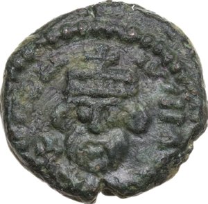 obverse: Heraclius (610-641). AE Decanummium. Catania mint