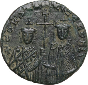 obverse: Constantine VII (913-959) with Zoe. AE Follis, Constantinople mint, 914-919