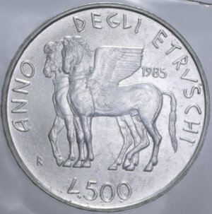 reverse: 500 LIRE 1985 ANNO DEGLI ETRUSCHI AG. 11 GR. IN ASTUCCIO FDC