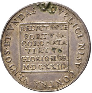 reverse: PERSONAGGI. Paolo Giordano II Orsini (1591-1656) Duca di Bracciano e Principe consorte di Piombino. Medaglia 1623 Ag (12,55 g - 33,07 mm). Coniazione postuma. Appiccagnolo rimosso. qSPL