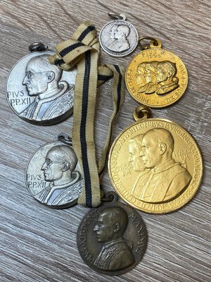 obverse: Medaglie. Papali. Pio XII. Lotto di 6 medaglie. SPL-FDC