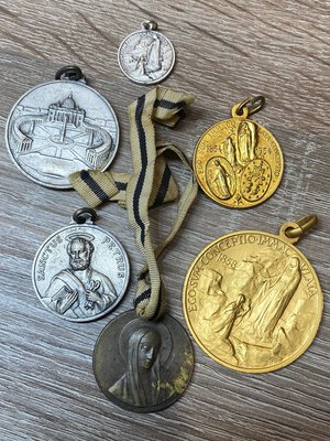 reverse: Medaglie. Papali. Pio XII. Lotto di 6 medaglie. SPL-FDC