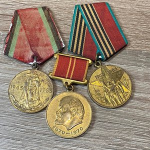 obverse: MEDAGLIE. UNIONE SOVIETICA. CCCP. Lotto di 3 medaglie. SPL