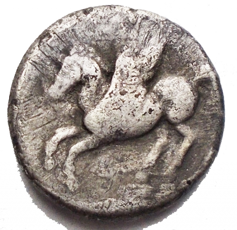 reverse: Mondo Greco - Sicily, Syracuse, 344-317 BC. AR . (14,3mm. 2,56g). Head of Arethusa left. R/ Pegasos flying left. aVF