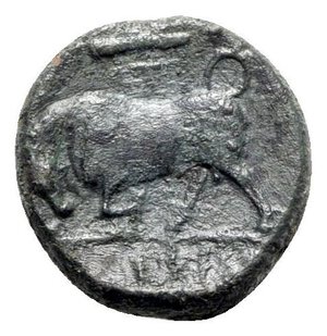 reverse: Sicily, Syracuse. Hieron II (275-215 BC). Æ (19mm, 6.10g, 3h), c. 275-269 BC. Wreathed head of Kore l. R/ Bull butting l.; club and T above; IE in exergue. CNS II, 192 Rl 19; HGC 2, 1469. VF