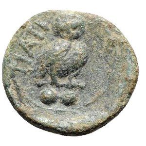 reverse: Northern Apulia, Teate, c. 225-200 BC. Æ Biunx (18mm, 5.88g, 11h). Helmeted head of Athena r. R/ Owl standing r., head facing, on groundline; two pellets below. HNItaly 702c. Green patina, near VF