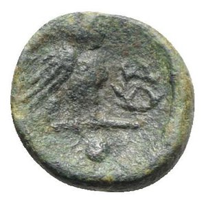 reverse: Northern Apulia, Teate, c. 225-200 BC. Æ Uncia (15mm, 3.13g, 11h). Helmeted head of Athena r. R/ Owl standing r., head facing; wreath to r., pellet below. HNItaly 702d; SNG ANS 752. Green patina, Good Fine / near VF