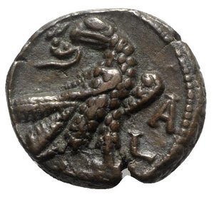 reverse: Claudius II (268-270). Egypt, Alexandria. BI Tetradrachm (22.5mm, 8.82g, 11h), year 1 (AD 268/9). Laureate, draped and cuirassed bust r. R/ Eagle standing r., head l., holding wreath in beak. Köln 3015; Dattari 5414; Milne 4225; Emmett 3878. Good VF