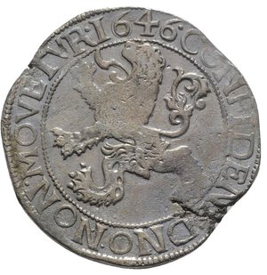 reverse: Netherlands, Gelderland. AR Leeuwendaalder 1646 (42mm, 26.31g, 1h). Knight standing l., head r., holding up garnished coat-of-arms in foreground. R/ Lion rampant l. KM 15. Near VF