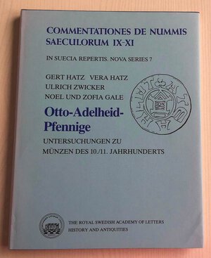 obverse: AA.VV. Commentationes de Nummis Saeculorum IX-XI. Stockholm 1991. Tela ed. con titolo al dorso, sovraccoperta, pp. 146, ill. in b/n. Come nuovo