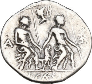 reverse: Lucius Caesius.. AR Denarius, 112-111 BC