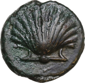 obverse: Southern Apulia, Tarentum. AE 14 mm, c. 275-200 BC
