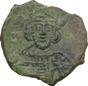 obverse: Constantine IV Pogonatus (668-685).. AE Follis. Syracuse mint. Struck 674-681 AD