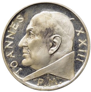 obverse: VATICANO. Giovanni XXIII (1958-1963) Medaglia prova 1968, Quinto anniversario in memoria (g. 17,14; mm. 33). Ag.    RARO   FDC
