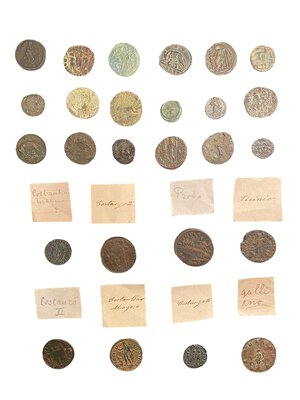 reverse: IMPERO ROMANO - Lotto di 26 monete in bronzo del III-V sec. d.C.