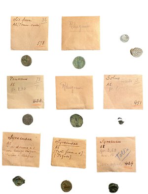 reverse: Lotto di 10 monete in bronzo del mondo greco e magno greco