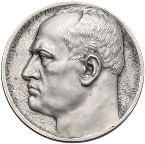 obverse: Benito Mussolini (1883-1945).. Medaglia 1934 per il discorso del Duce a Gaeta