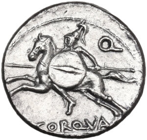 reverse: L. Torquatus.. AR Denarius, 113-112 BC