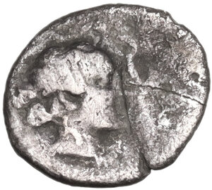 obverse: Southern Apulia, Tarentum. AR Obol - Pentonkion, c. 425/20-380 BC