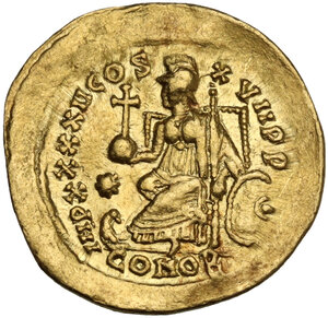 reverse: Theodosius II (402-450).. AV Solidus. Struck 441-450 AD. Constantinople mint