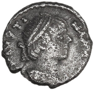 obverse: Ostrogothic Italy, Athalaric (526-534).. AR 1/4 Siliqua in the name of Justinian I, Ravenna mint