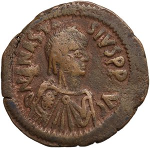 obverse: Anastasius I (491-518).. AE Follis. Constantinople mint, 498-518 AD