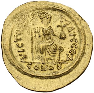 reverse: Justin II (565-578).. AV Solidus. Constantinople mint, 7th officina. Struck 567-578