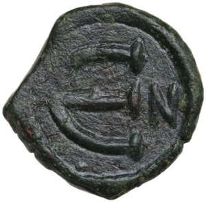 reverse: Justin II (565-578).. AE Pentanummium. Nicomedia mint