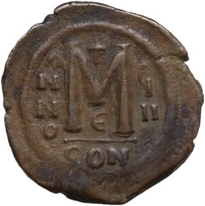 reverse: Maurice Tiberius (582-602).. AE Follis, Costantinople mint, 5th officina. Dated RY 8 (589/90)