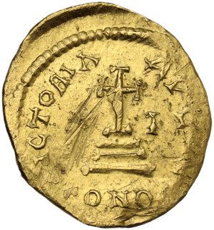 reverse: Heraclius, with Heraclius Constantine (610-641).. AV Solidus, Constantinople mint