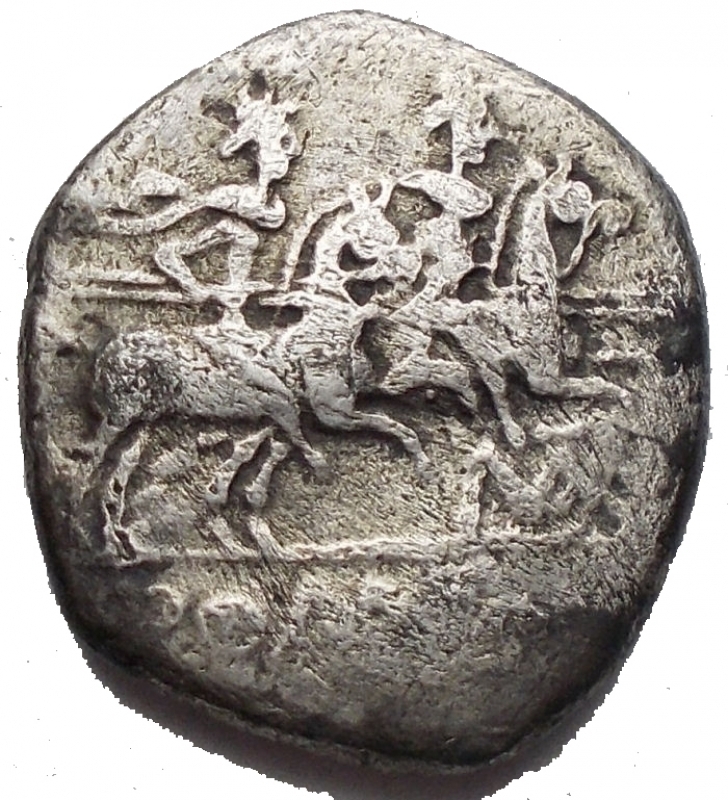 reverse: Repubblica Romana - MAT series. AR Denarius 169-170 BC. Obv. Helmeted head of Roma right; behind, X. Rev. The Dioscuri galloping right; below, MAT (ligate); in ex ROMA. Cr. 162/2b AR. 3,50 g. 16,02x16,26 mm. RR. Very rare variety. aVF
