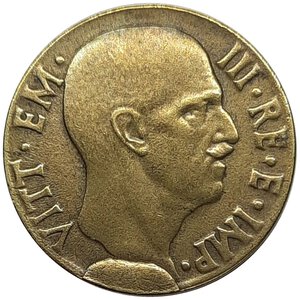 reverse: Vittorio Emanuele III , 5 centesimi impero 1942 , Esubero sotto il collo 