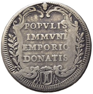 reverse: ROMA. Stato Pontificio. Clemente XII (1730-1740). Testone POPVLIS IMMVNI EMPORIO DONATIS. Ag (7,96 g). Muntoni 39; MIR 2497. MB-BB