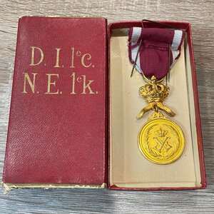 reverse: MEDAGLIE ESTERE. Belgio. Ordine della Corona. Medaglia di bronzo. Scatola originale. SPL