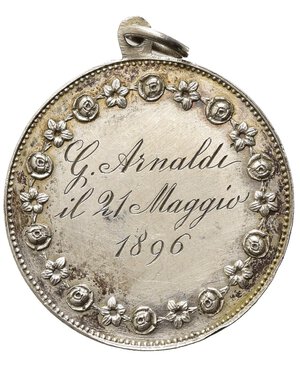 reverse: MEDAGLIE RELIGIOSE - Medaglia religiosa fine ottocento, argento, diametro 3.2 cm, con anello,incisa al rovescio,peso gr. 13,2,  SPL.