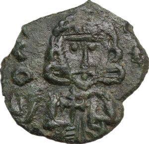 obverse: Constantine V Copronymus with Leo IV (741-775).. AE Follis, Syracuse mint