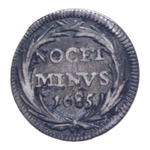 reverse: ROMA INNOCENZO XI (1676-1689) MEZZO GROSSO 1685 R AG. 0,68 GR. BB
